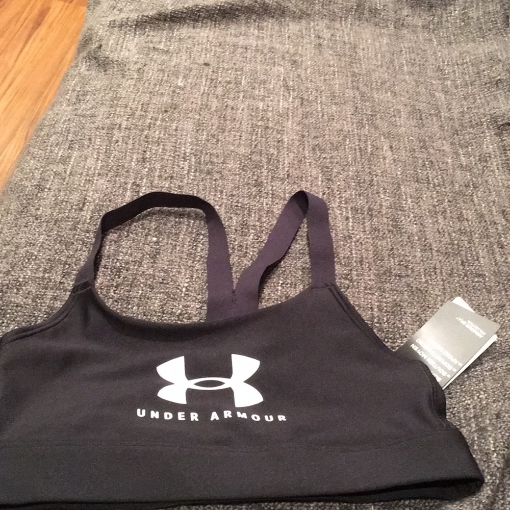 Brand New under Armour sport bra